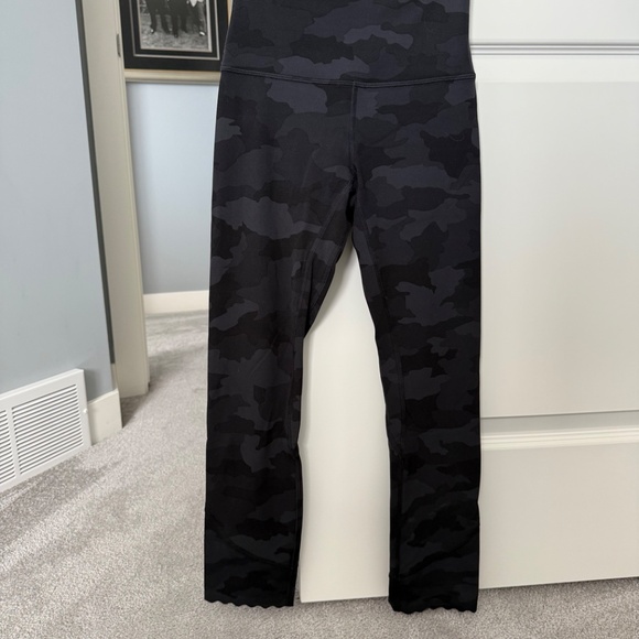 Lululemon align scalloped hem leggings 23” - Picture 2 of 6